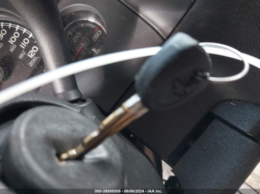 2007 Chevrolet Tahoe Ltz VIN: 1GNFK13027R214121 Lot: 39595059