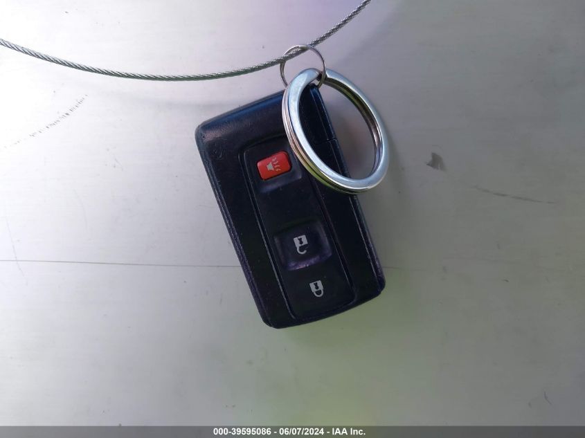 2005 Toyota Prius VIN: JTDKB20U953053870 Lot: 39595086