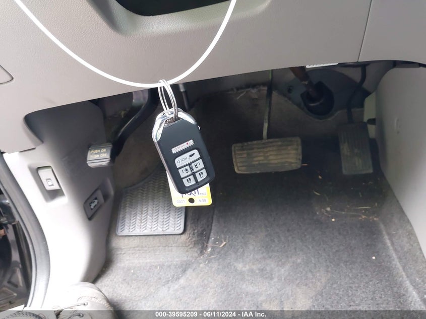 2015 Honda Odyssey Ex-L VIN: 5FNRL5H65FB016029 Lot: 39595209