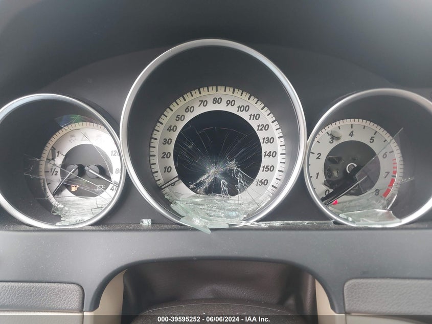 2014 Mercedes-Benz C 300 Luxury 4Matic/Sport 4Matic VIN: WDDGF8ABXER308474 Lot: 39595252