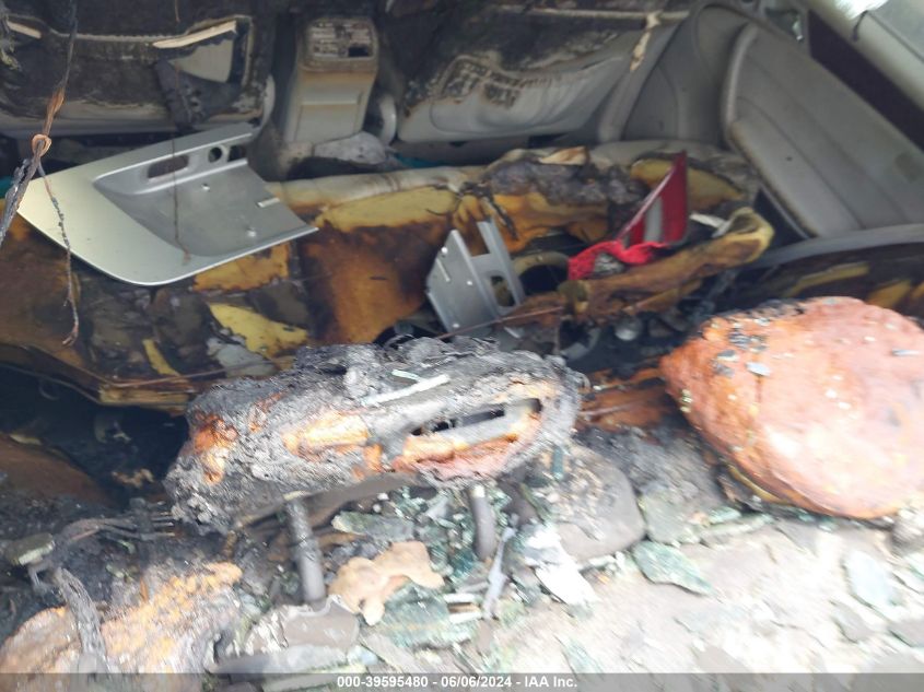 2005 Mercedes-Benz C 240 Luxury 4Matic VIN: WDBRF81J55F656032 Lot: 39595480