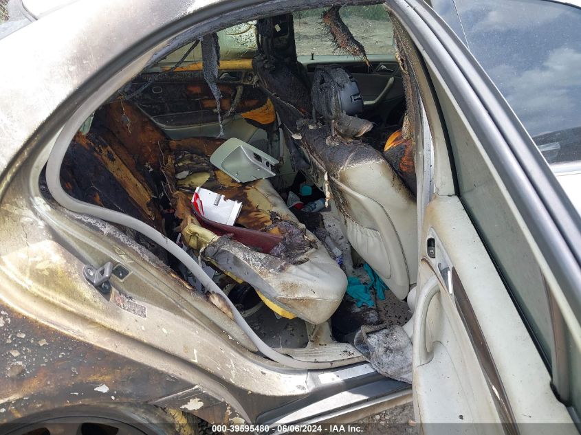 2005 Mercedes-Benz C 240 Luxury 4Matic VIN: WDBRF81J55F656032 Lot: 39595480