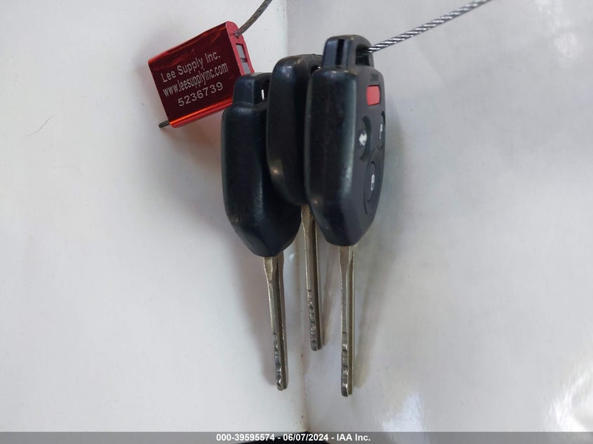 2018 Subaru Forester 2.5I Premium VIN: JF2SJAEC3JH526139 Lot: 39595574