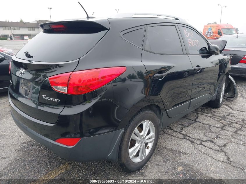 KM8JU3AC0BU155335 2011 Hyundai Tucson Gls