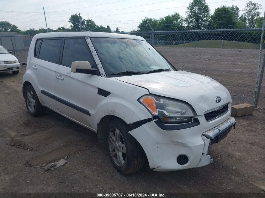 2011 Kia Soul + VIN: KNDJT2A20B7706208 Lot: 39595707