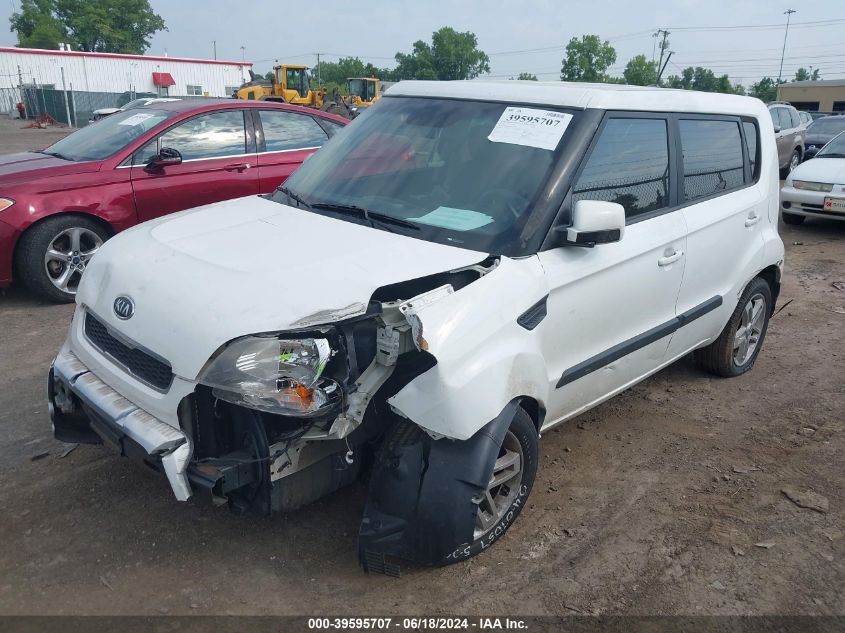 2011 Kia Soul + VIN: KNDJT2A20B7706208 Lot: 39595707