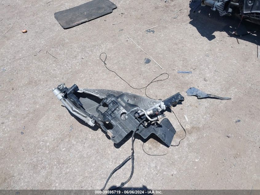 2019 Honda Civic Sport Touring VIN: SHHFK7H9XKU223150 Lot: 39595719