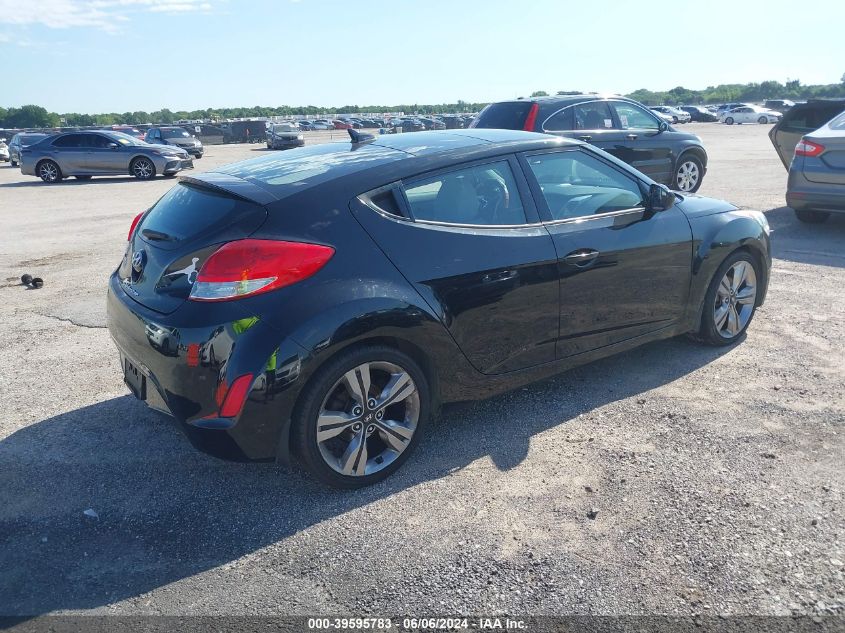 2012 Hyundai Veloster Base W/Gray VIN: KMHTC6AD2CU072092 Lot: 39595783