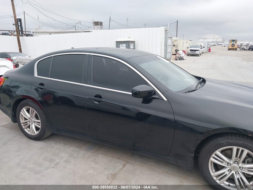 2013 INFINITI G37 JOURNEY - JN1CV6AP5DM303399