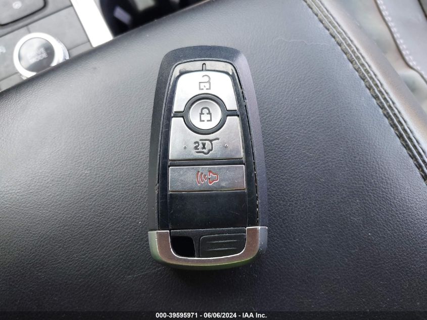 2020 Ford Explorer Xlt VIN: 1FMSK8DH7LGC08000 Lot: 39595971