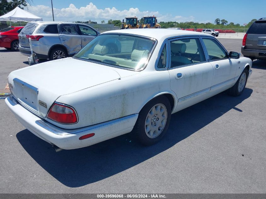 1998 Jaguar Xj8 Vanden Plas VIN: SAJKX6243WC841262 Lot: 39596068