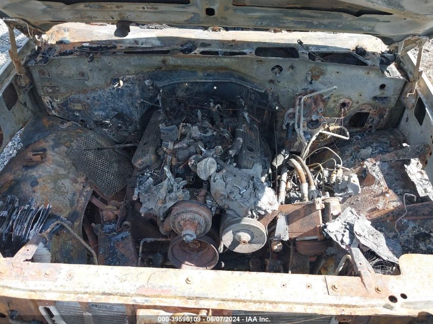 1998 Chevrolet C3500 VIN: 1GBJC34R5WF024195 Lot: 39596109