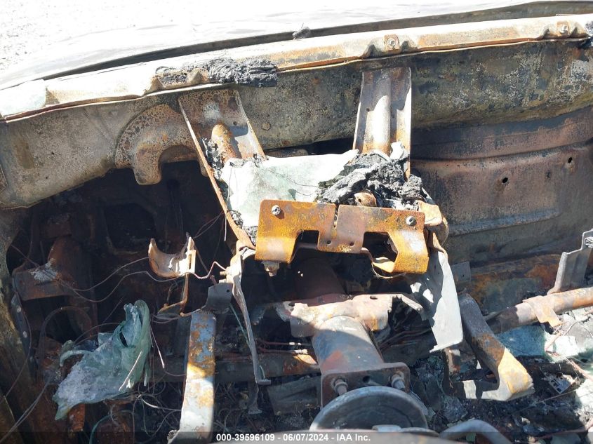 1998 Chevrolet C3500 VIN: 1GBJC34R5WF024195 Lot: 39596109