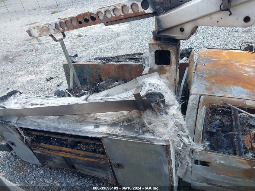 1998 Chevrolet C3500 VIN: 1GBJC34R5WF024195 Lot: 39596109