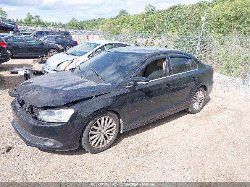 2011 Volkswagen Jetta 2.5L Sel VIN: 3VWLZ7AJ7BM004692 Lot: 39596162