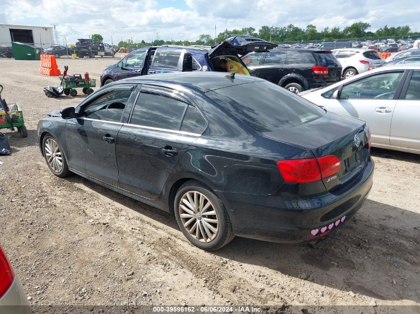 2011 Volkswagen Jetta 2.5L Sel VIN: 3VWLZ7AJ7BM004692 Lot: 39596162