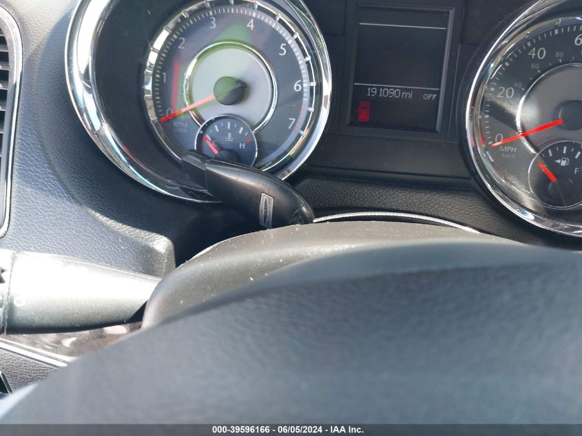 2014 Chrysler Town & Country Touring VIN: 2C4RC1BG8ER158758 Lot: 39596166