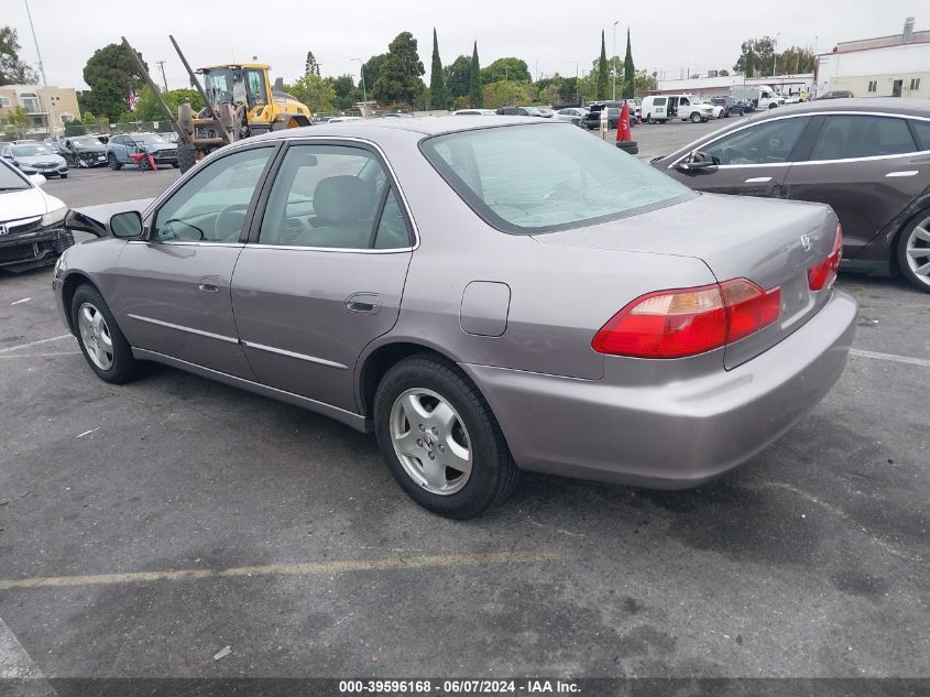 2000 Honda Accord 3.0 Ex VIN: 1HGCG1659YA069200 Lot: 39596168