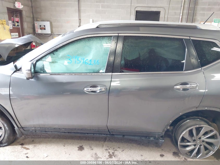 2016 Nissan Rogue Sl VIN: 5N1AT2MVXGC756808 Lot: 39596186
