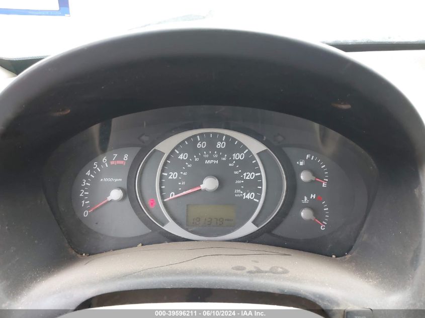 2005 Hyundai Tucson Gl VIN: KM8JM12B15U074651 Lot: 39596211