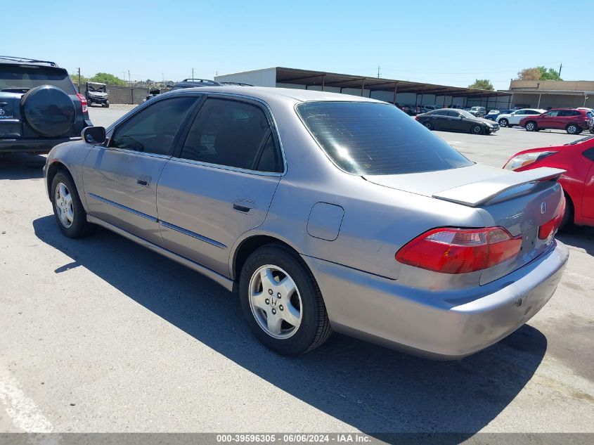 2000 Honda Accord 3.0 Ex VIN: 1HGCG1659YA008221 Lot: 39596305