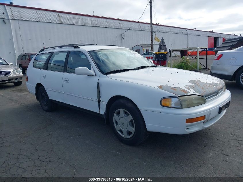 1995 Toyota Camry Le VIN: 4T1GK12W9SU068577 Lot: 39596313