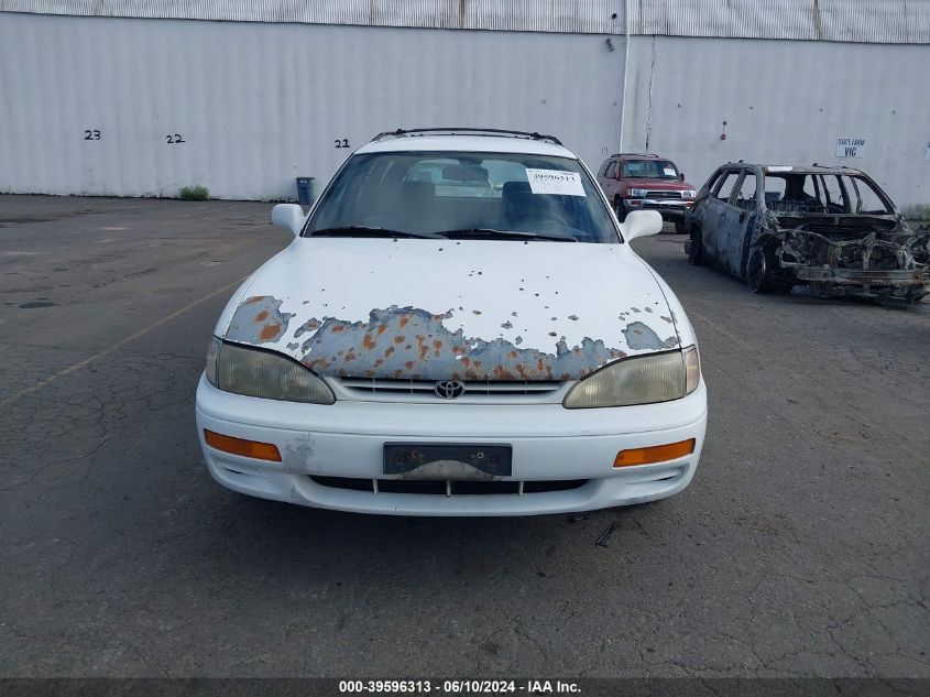 1995 Toyota Camry Le VIN: 4T1GK12W9SU068577 Lot: 39596313
