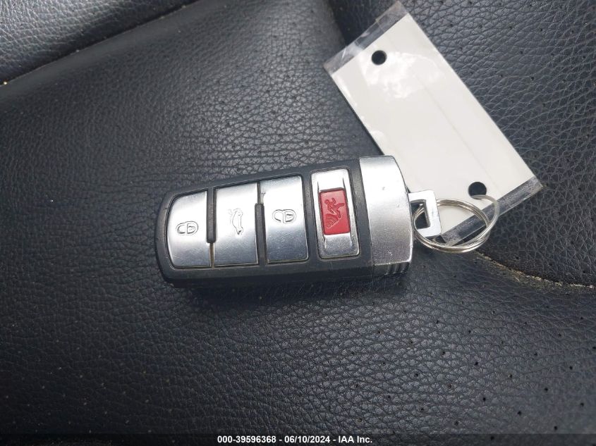 2010 Volkswagen Passat Komfort VIN: WVWJK7AN1AE096629 Lot: 39596368