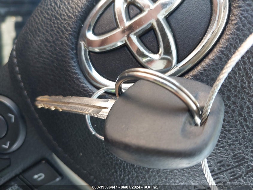 2016 Toyota Corolla S Plus VIN: 5YFBURHE0GP436235 Lot: 39596447