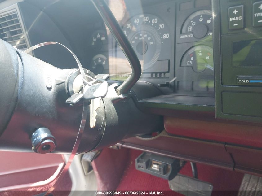 1988 Chevrolet Gmt-400 K1500 VIN: 1GCDK14KXJZ148375 Lot: 39596449