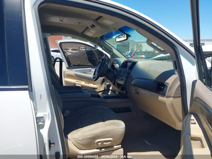 2014 Nissan Armada Sv VIN: 5N1BA0ND9EN611233 Lot: 39596458