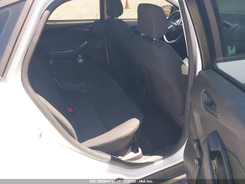 2015 Ford Focus S VIN: 1FADP3E28FL372465 Lot: 39596471