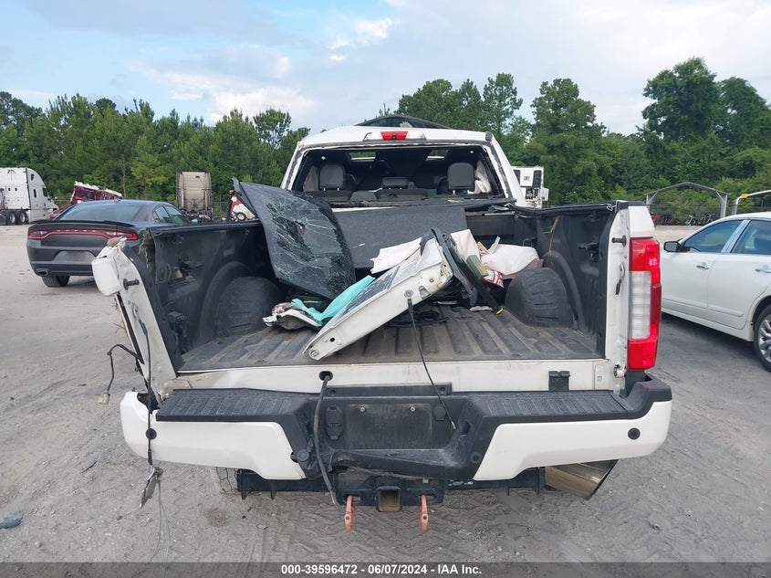 2017 Ford F-250 Platinum VIN: 1FT7W2BT6HEE53392 Lot: 39596472