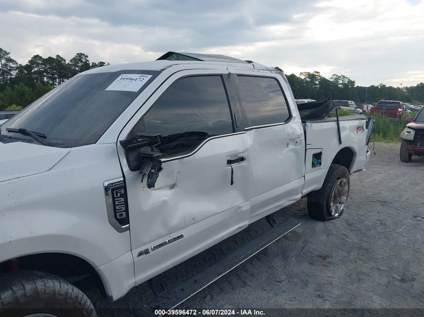 2017 Ford F-250 Platinum VIN: 1FT7W2BT6HEE53392 Lot: 39596472
