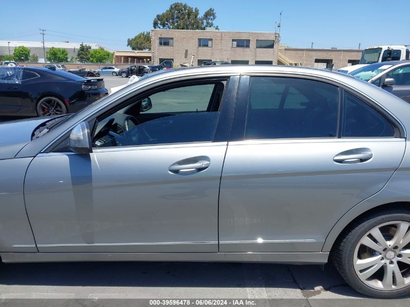 2009 Mercedes-Benz C 300 Luxury 4Matic/Sport 4Matic VIN: WDDGF81X29F227701 Lot: 39596478