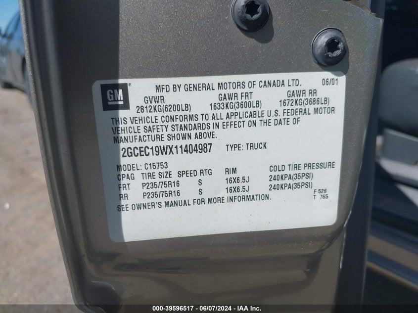 2001 Chevrolet Silverado 1500 VIN: 2GCEC19WX11404987 Lot: 39596517