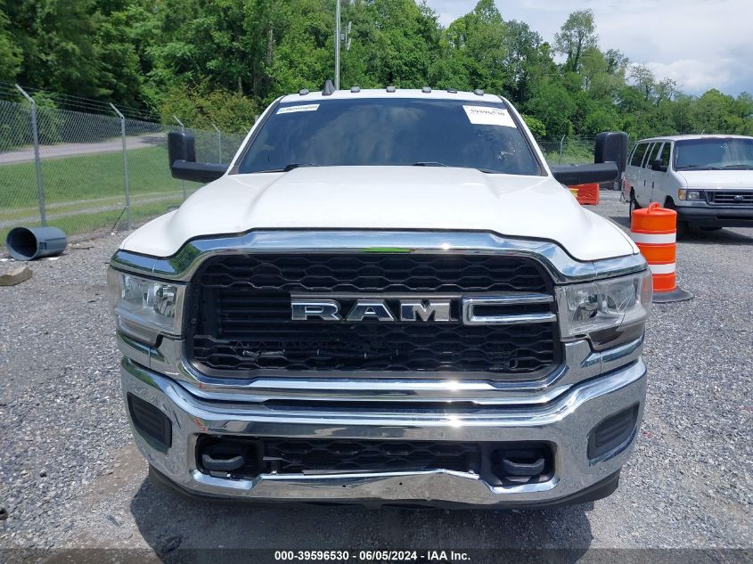 2019 Ram 3500 Tradesman 4X4 8' Box VIN: 3C63RRGL6KG552583 Lot: 39596530