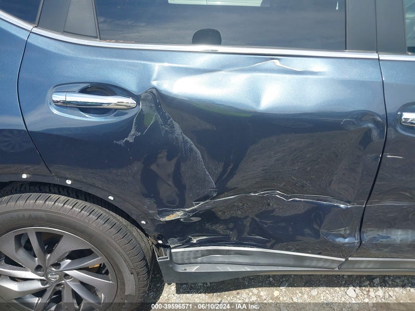 2016 Nissan Rogue Sl VIN: 5N1AT2MV1GC809623 Lot: 39596571