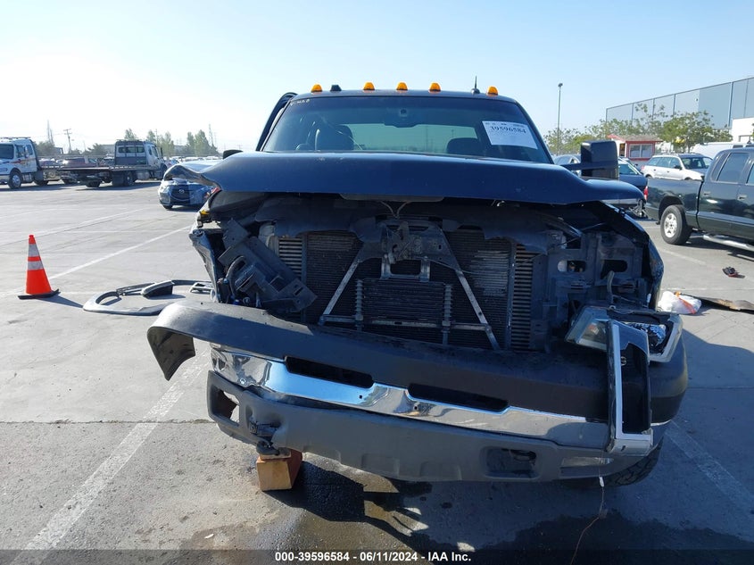 2005 Chevrolet Silverado 2500Hd Lt VIN: 1GCHK23205F935819 Lot: 39596584