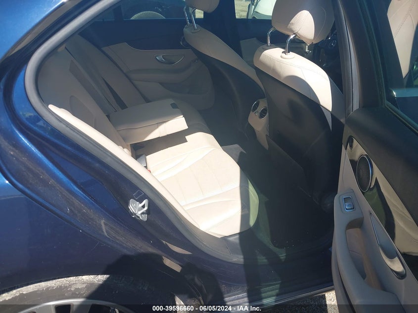 2015 Mercedes-Benz C 300 Luxury/Sport VIN: 55SWF4JB8FU052856 Lot: 39596660