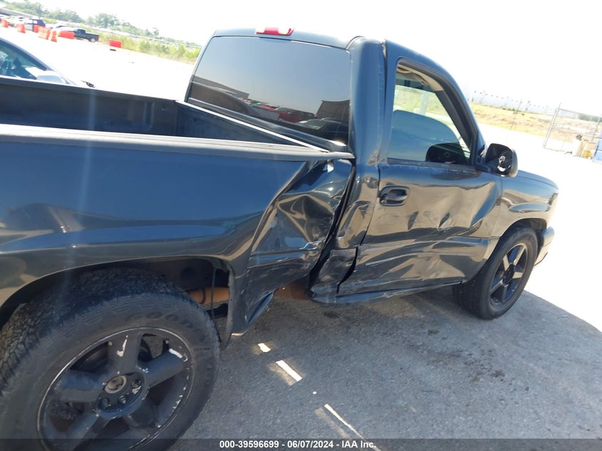 2005 Chevrolet Silverado 1500 VIN: 1GCEC14X25Z106530 Lot: 39596699