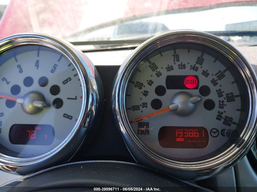 2005 Mini Cooper S VIN: WMWRE33525TL11417 Lot: 39596711