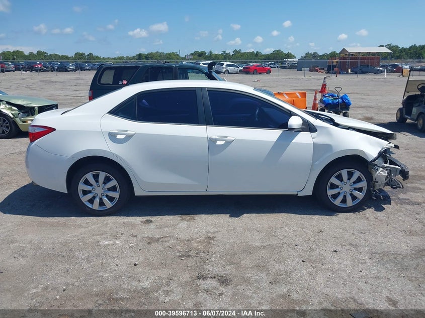 2015 Toyota Corolla Le VIN: 5YFBURHE3FP265155 Lot: 39596713
