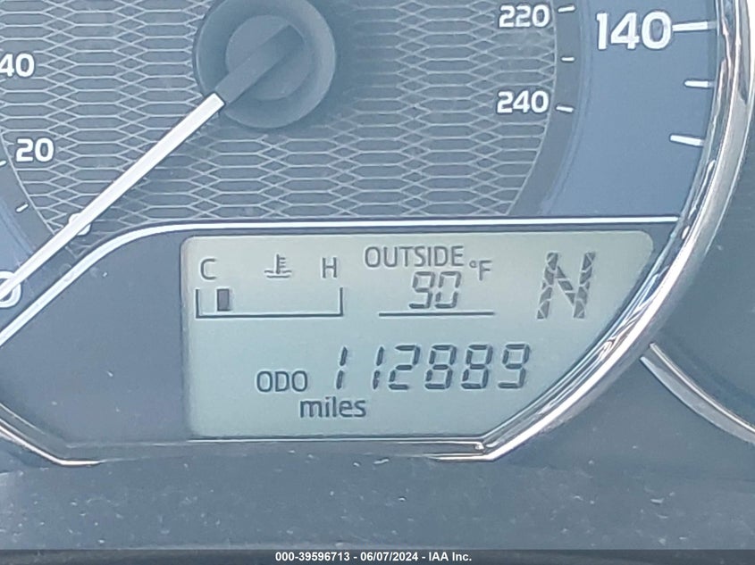 2015 Toyota Corolla Le VIN: 5YFBURHE3FP265155 Lot: 39596713