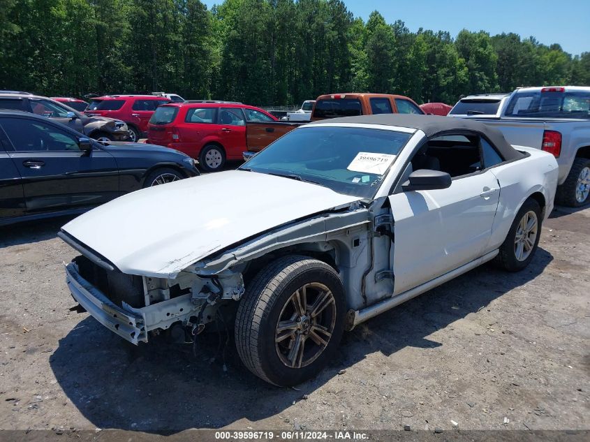 2014 Ford Mustang V6 VIN: 1ZVBP8EM2E5240396 Lot: 39596719