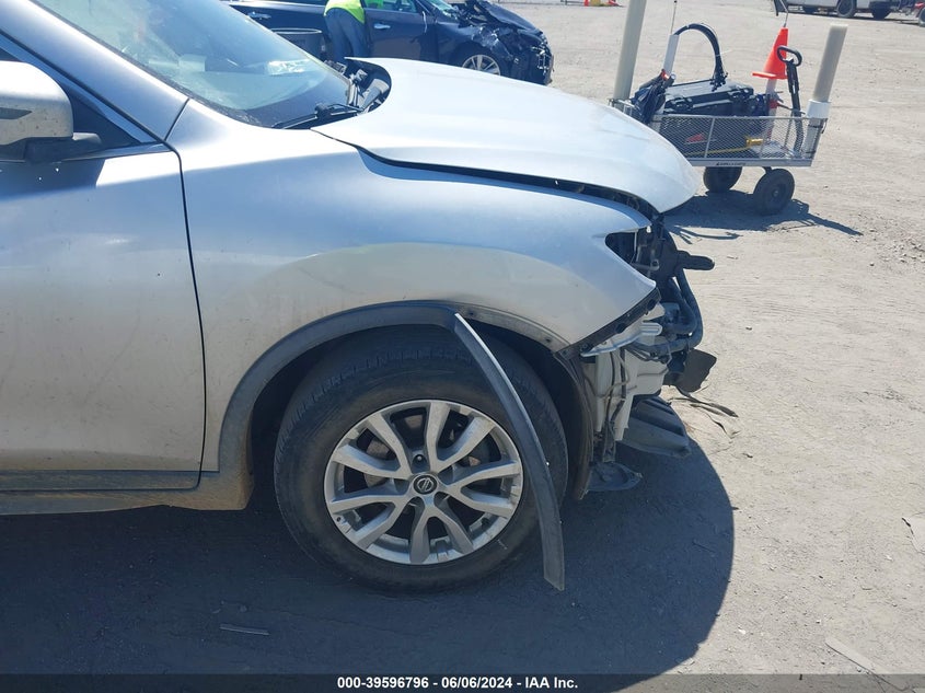 2019 Nissan Rogue Sv VIN: KNMAT2MT5KP503108 Lot: 39596796