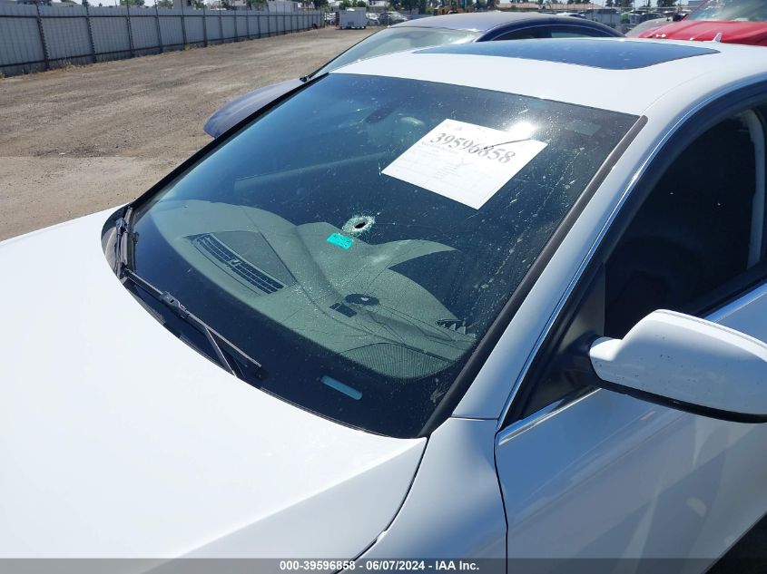 2011 Audi A4 2.0T Premium VIN: WAUEFAFL8BN045282 Lot: 39596858