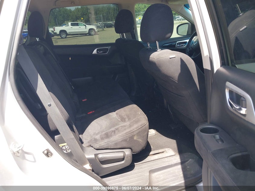 2014 Nissan Pathfinder S VIN: 5N1AR2MM5EC634621 Lot: 39596875