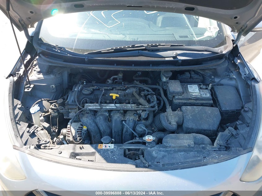 2013 Hyundai Elantra Gt VIN: KMHD35LE1DU024623 Lot: 39596888