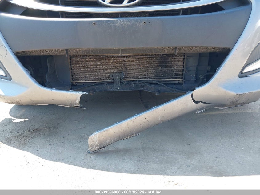 2013 Hyundai Elantra Gt VIN: KMHD35LE1DU024623 Lot: 39596888